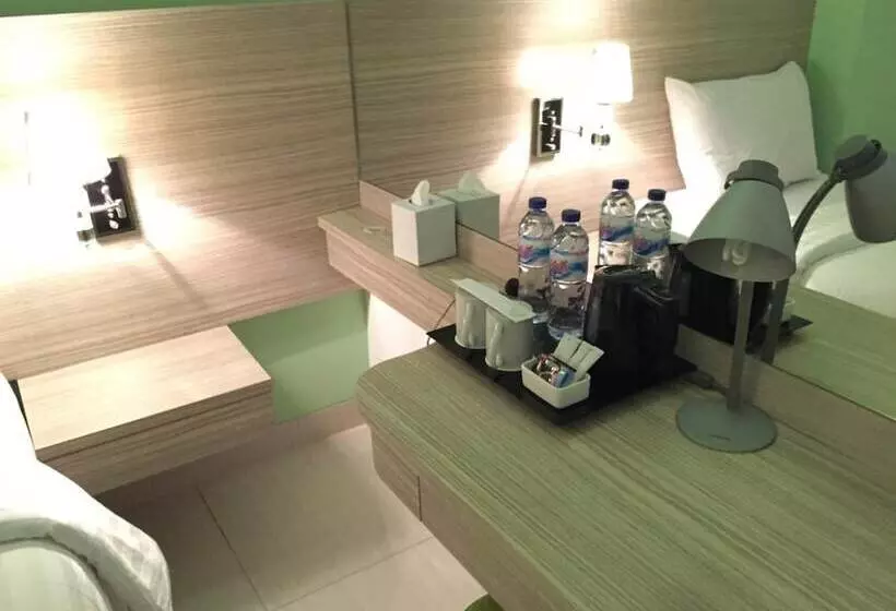 Fotos del hotel Whiz Prime  Kelapa Gading:  25