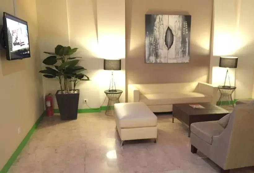 Fotos del hotel Whiz Prime  Kelapa Gading:  12