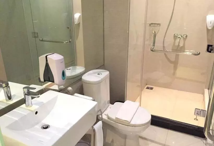 Fotos del hotel Whiz Prime  Kelapa Gading:  18