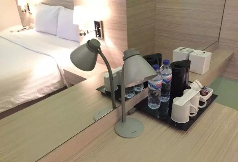 Fotos del hotel Whiz Prime  Kelapa Gading:  10