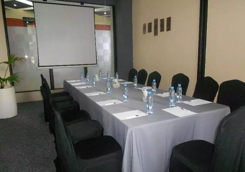 Fotos del hotel Best Western Plus Lusaka Grand:  8
