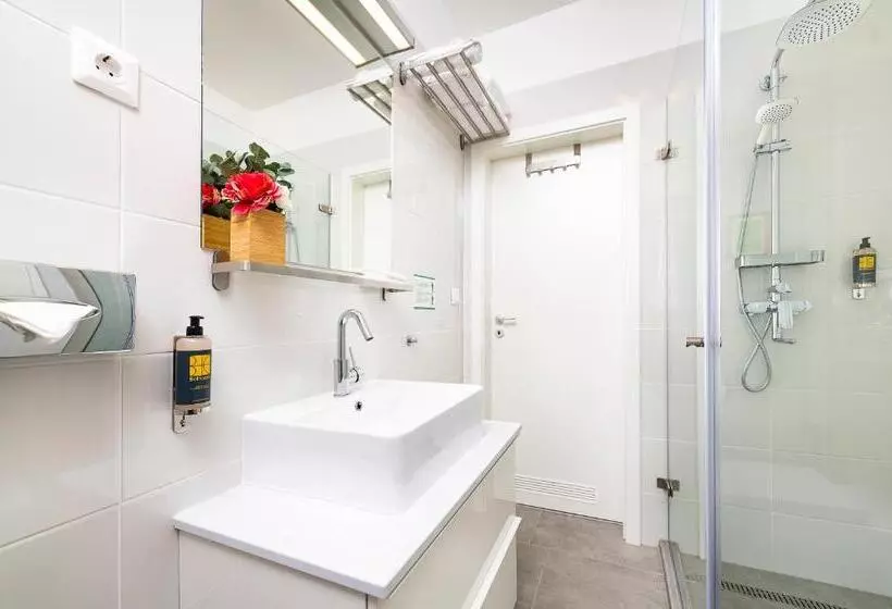 Fotos del hotel Bo33  Family & Suites:  9