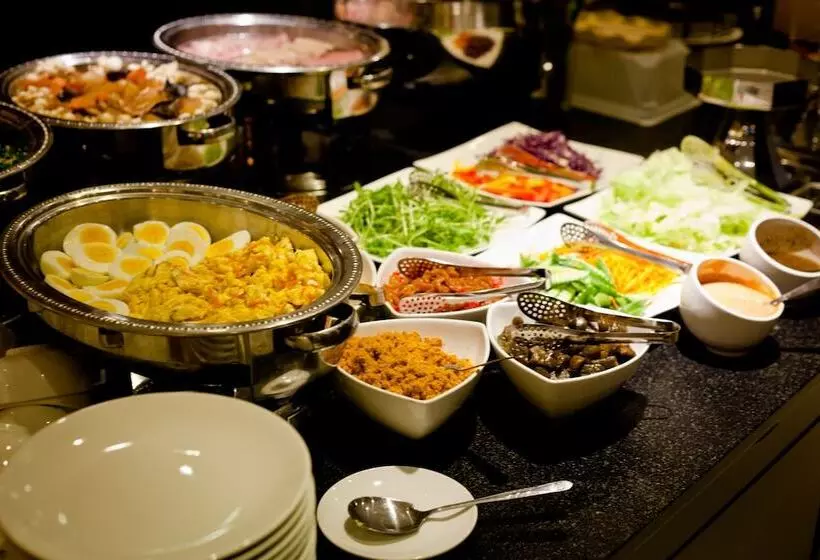 Fotos del hotel East Town 26:  4