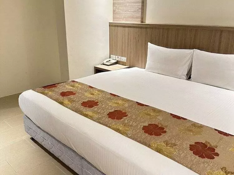 Fotos del hotel East Town 26:  12