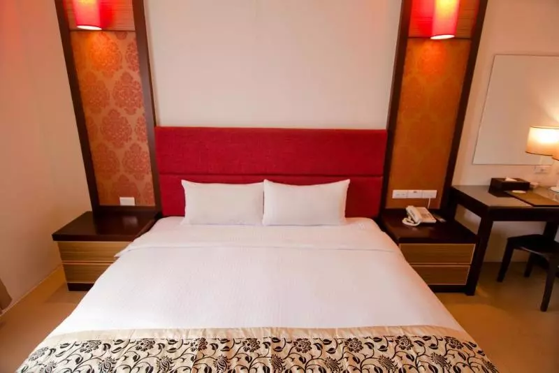 Fotos del hotel East Town 26:  10