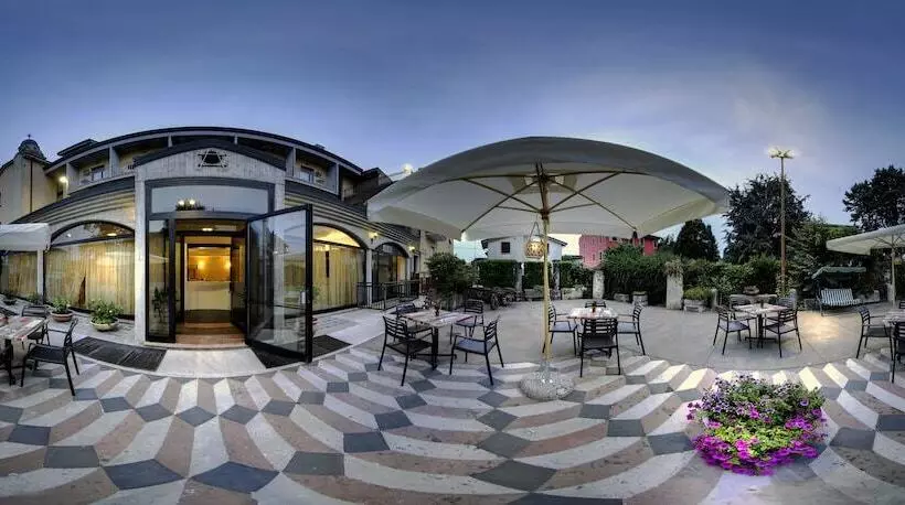 Fotos del hotel Postumia:  6