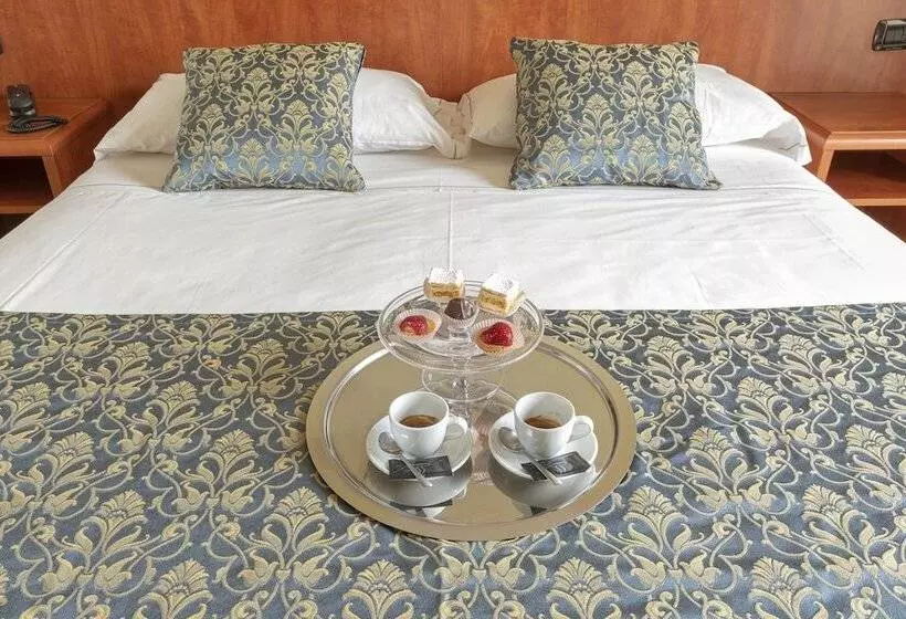 Fotos del hotel Postumia:  10