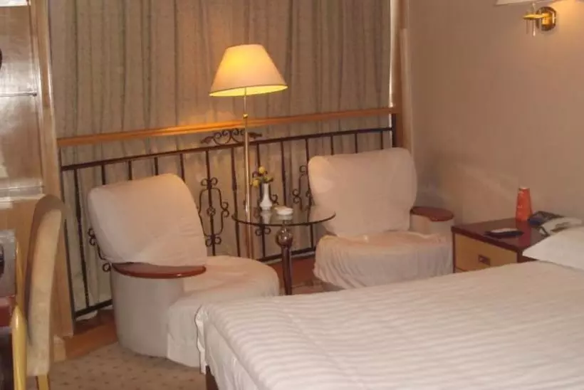 Fotos del hotel Shandong Aviation Mansion:  6