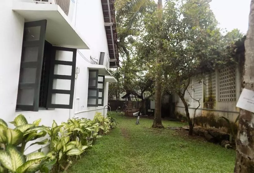 Fotos del hotel Elphinstone Residency:  24