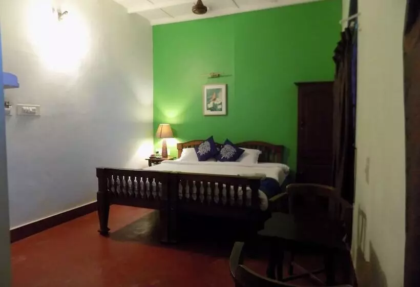 Fotos del hotel Elphinstone Residency:  7