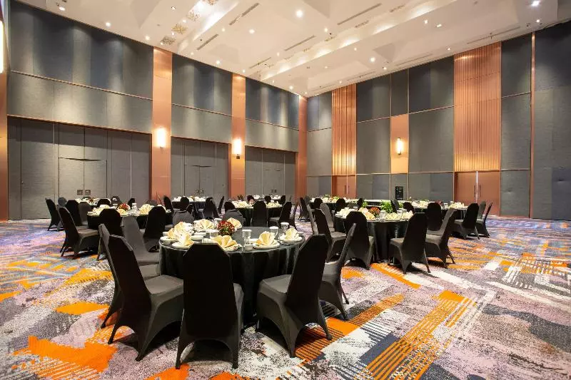 Fotos del hotel Harris  & Conventions Gubeng:  7