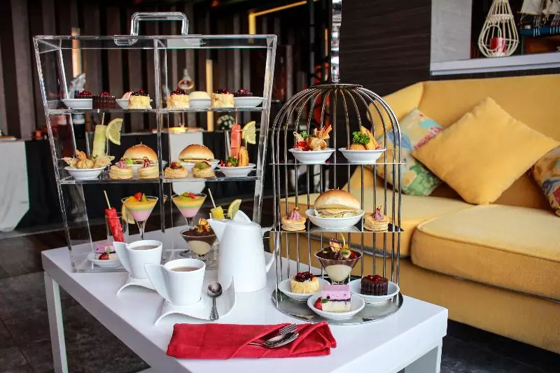 Fotos del hotel Harris  & Conventions Gubeng:  17