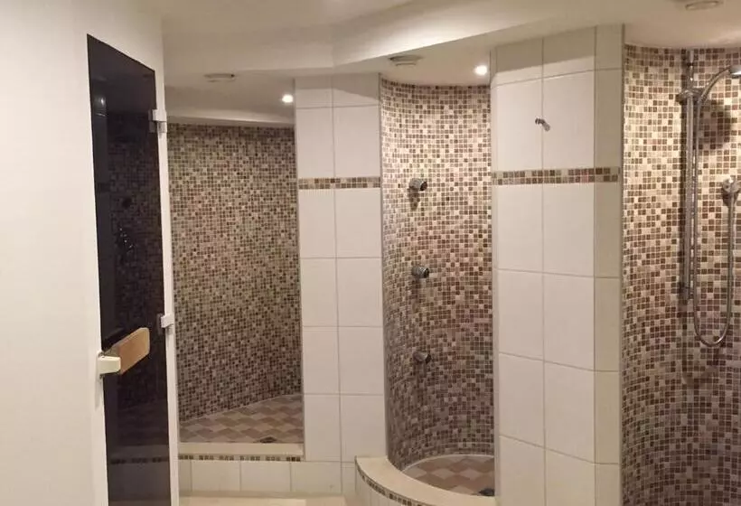 Fotos del hotel First Mountain Zillertal:  3