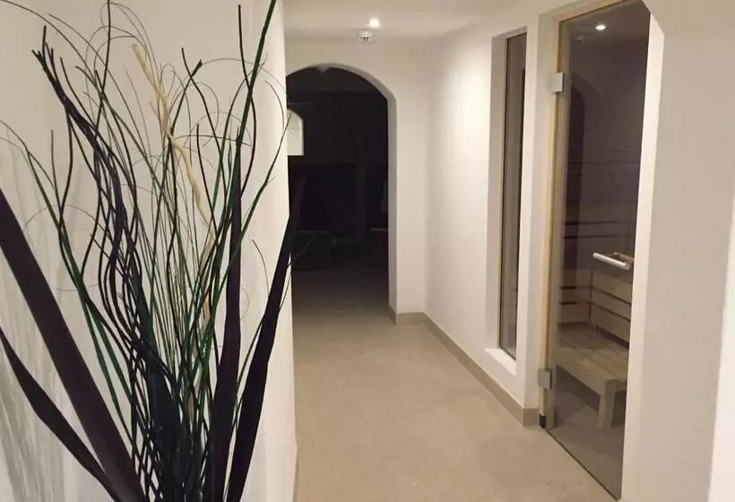 Fotos del hotel First Mountain Zillertal:  23