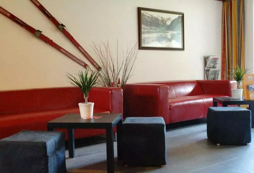 Fotos del hotel First Mountain Zillertal:  2