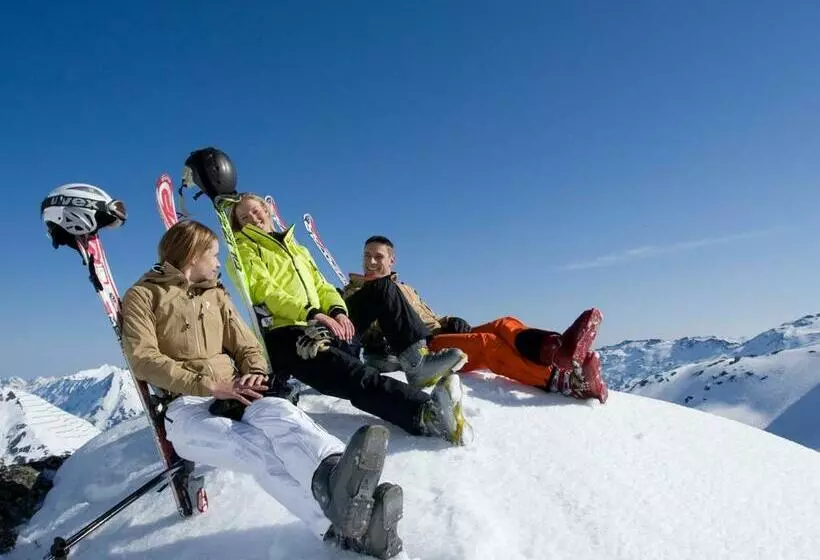 Fotos del hotel First Mountain Zillertal:  19