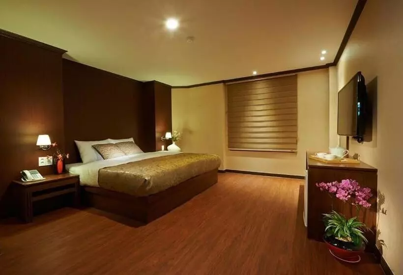 Fotos del hotel Four Seasons:  8