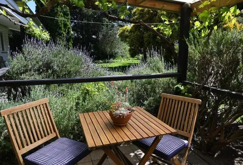 Fotos del hotel St Leonards Vineyard Cottages:  4