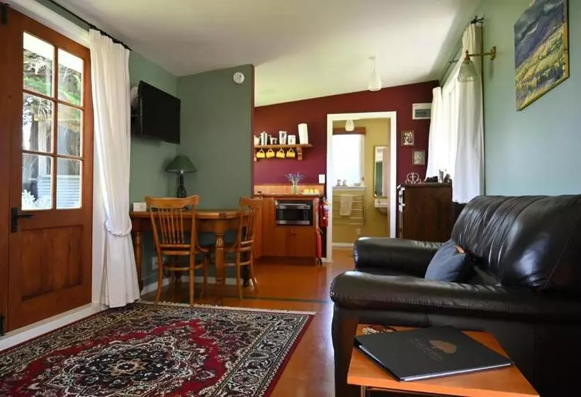 Fotos del hotel St Leonards Vineyard Cottages:  2