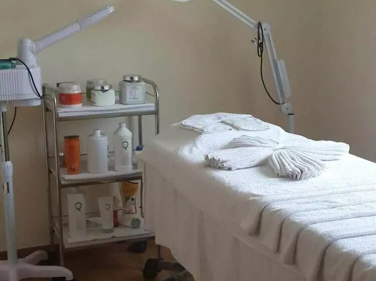 Fotos del hotel Airlink Castle:  13