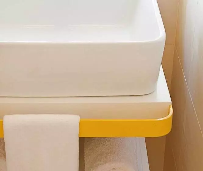 Fotos del hotel Bloomrooms @ New Delhi Railway Station:  17