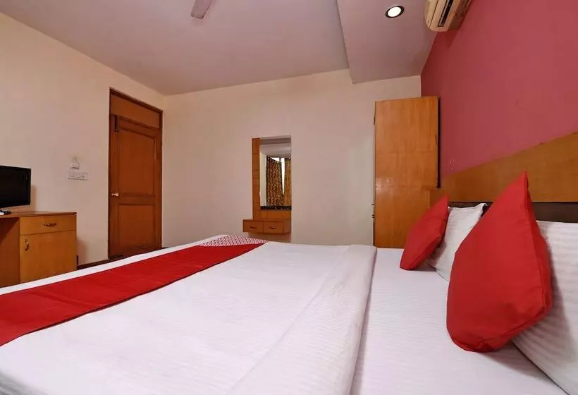 Fotos del hotel Fab Divine Inn:  8