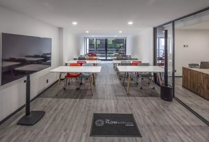 Fotos del hotel Flowsuites Condesa  Adults Only:  2