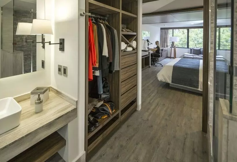 Fotos del hotel Flowsuites Condesa  Adults Only:  24