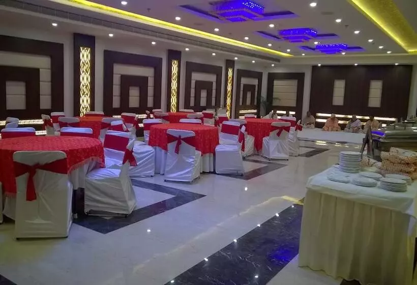 Fotos del hotel Seven Hills Tower:  15