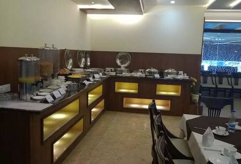 Fotos del hotel Seven Hills Tower:  5