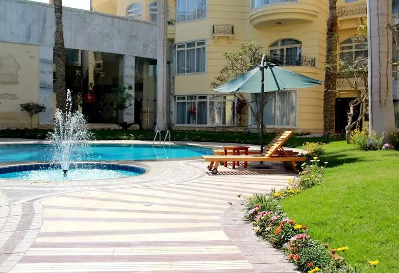 Fotos del hotel Soluxe Cairo:  2