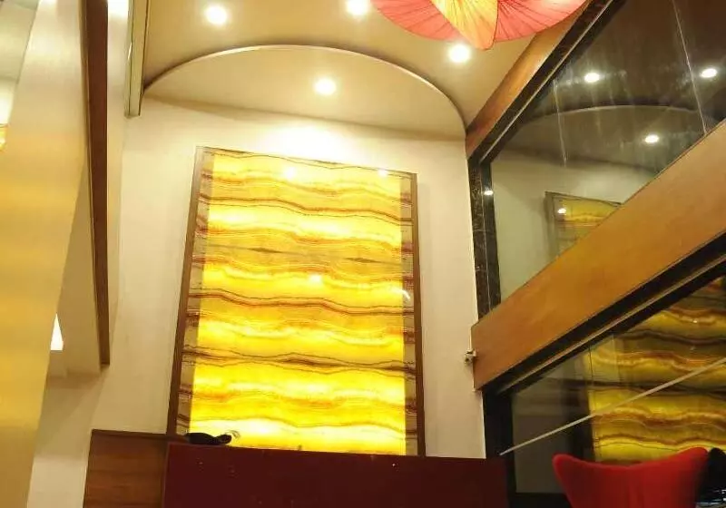 Fotos del hotel Quality Inn Mint:  3