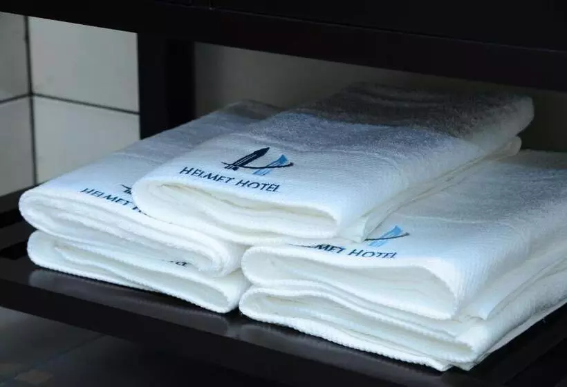 Fotos del hotel The Helmet:  16