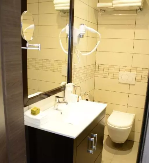 Fotos del hotel The Helmet:  5