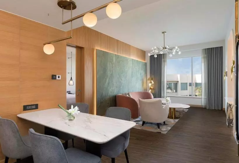 Fotos del hotel Crowne Plaza Jaipur Tonk Road, An Ihg:  25