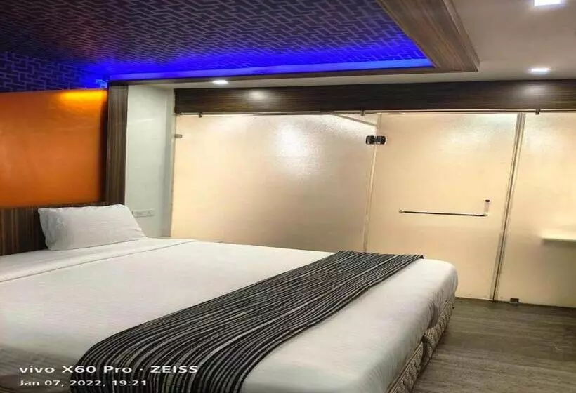 Fotos del hotel M Grand:  10