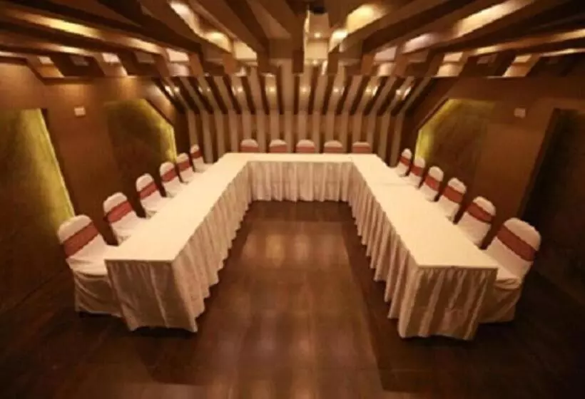 Fotos del hotel M Grand:  6