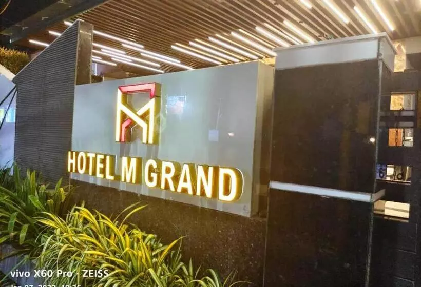 Fotos del hotel M Grand:  19