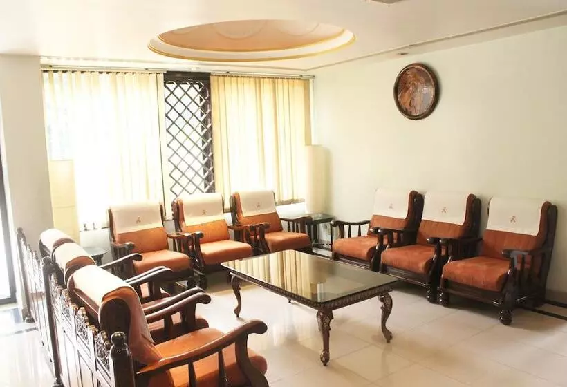 Fotos del hotel Oyo Premium Mysore Krs Road:  9