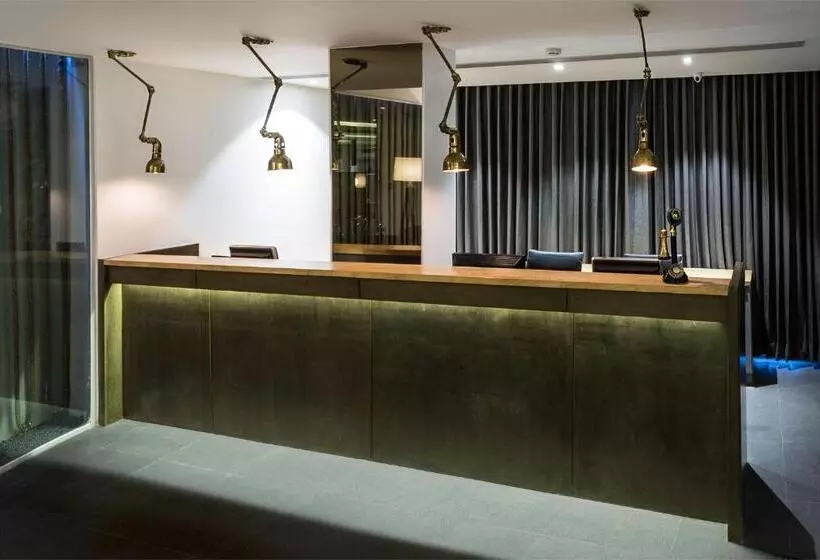 Fotos del hotel The Port:  11