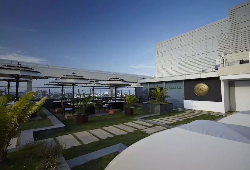 Fotos del hotel Turyaa Chennai  Omr It Expressway:  8