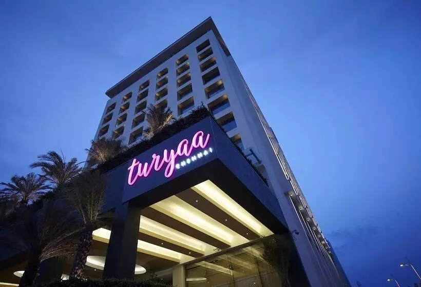 Fotos del hotel Turyaa Chennai  Omr It Expressway:  15