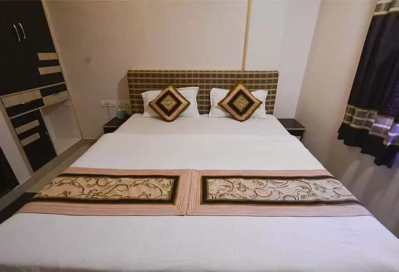 Fotos del hotel The Hotel Swastik Inn:  8