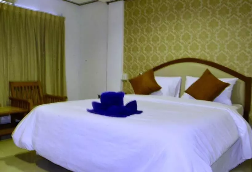 Fotos del hotel At Bangkok:  14