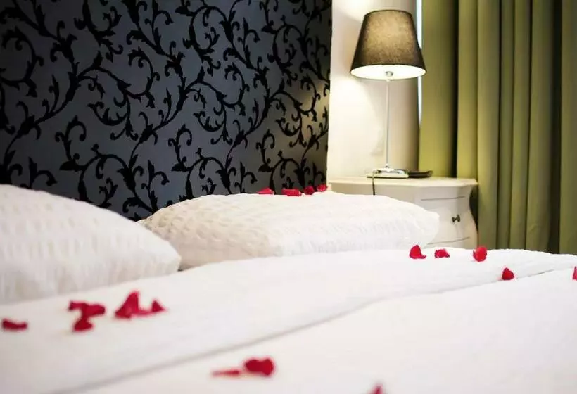 Fotos del hotel Dolce Vita Suites Boutique:  12