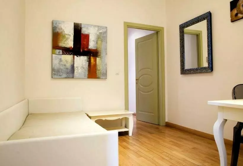 Fotos del hotel Dolce Vita Suites Boutique:  23