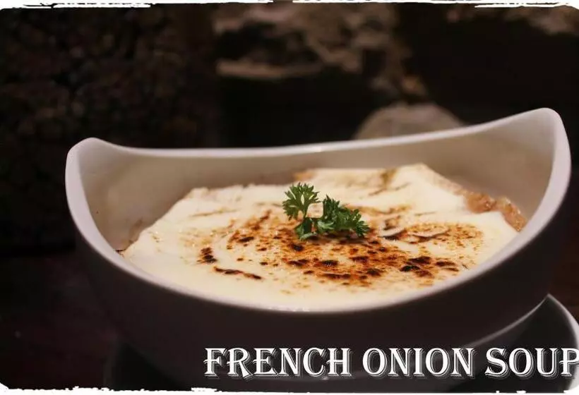 Fotos del hotel Pyrenees Jogja:  3