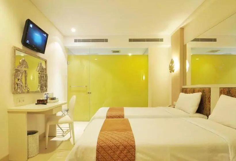 Fotos del hotel Pyrenees Jogja:  9