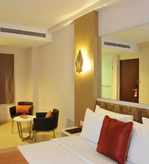 Fotos del hotel Pyrenees Jogja:  16