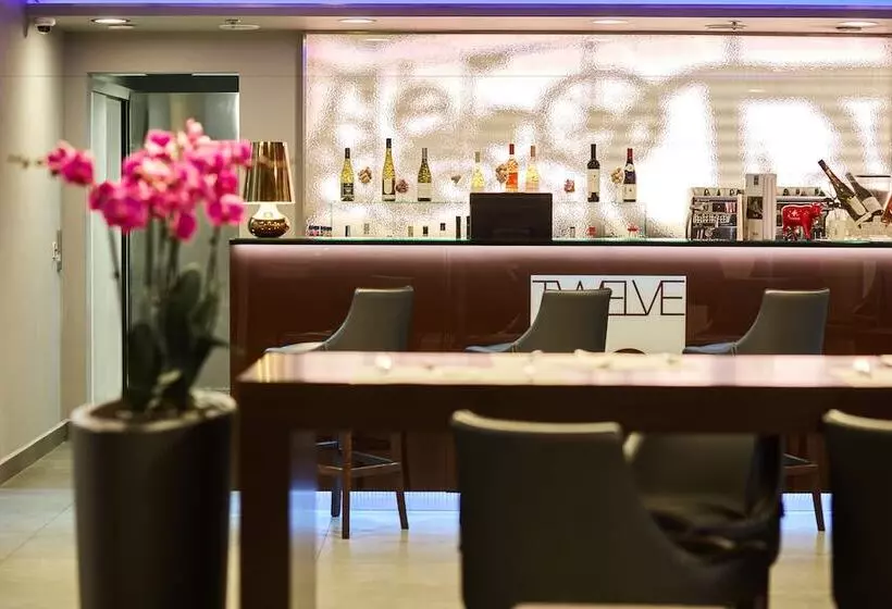 Fotos del hotel 12 Revay:  4